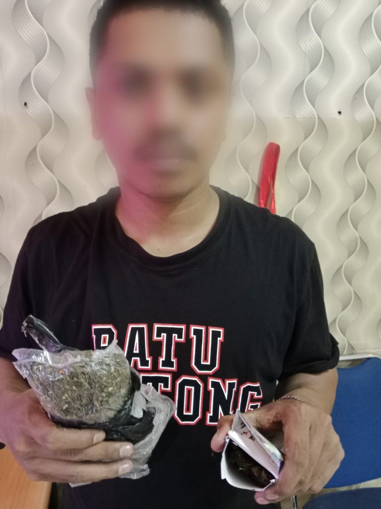 Bawa Ganja, Penumpang Kapal Pelni Ini Ditangkap Di Pelabuhan Yos ...