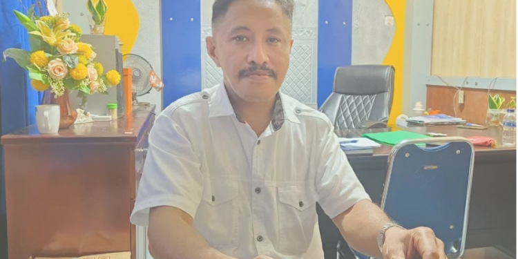 Yan Suitela, Pelaksana tugas Kepala Kesbangpol Kota Ambon