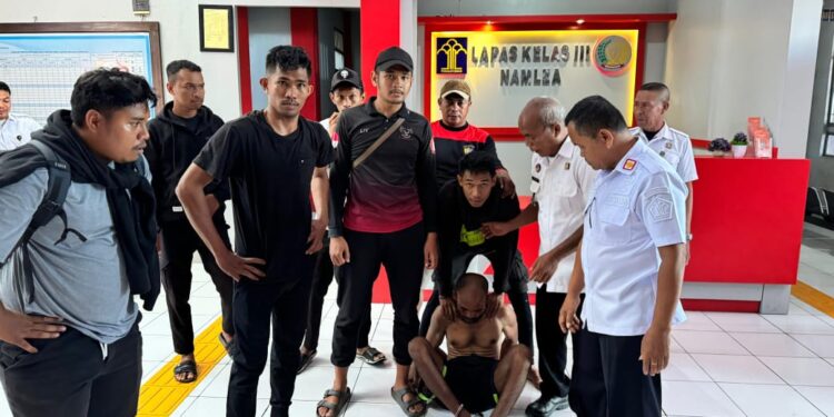 Keterangan Gambar : Terpidana kasus cabul kembali ditangkap setalah 1 minggu jadi buron. (Foto Doc)